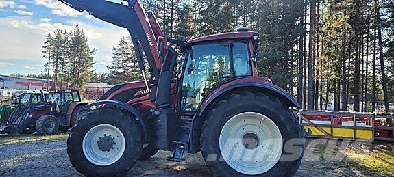 Valtra T234 Traktorer
