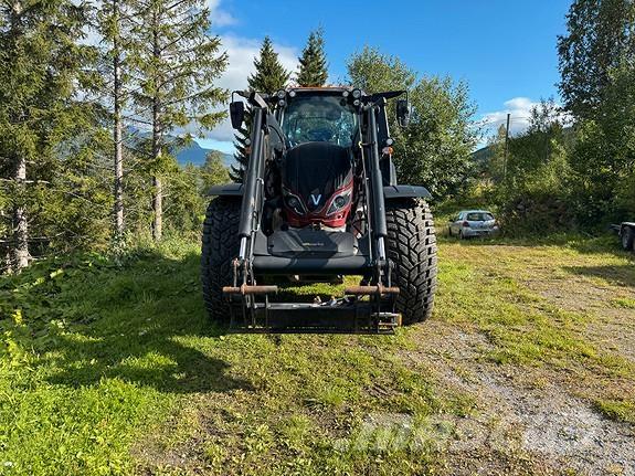 Valtra T234DST Traktorer