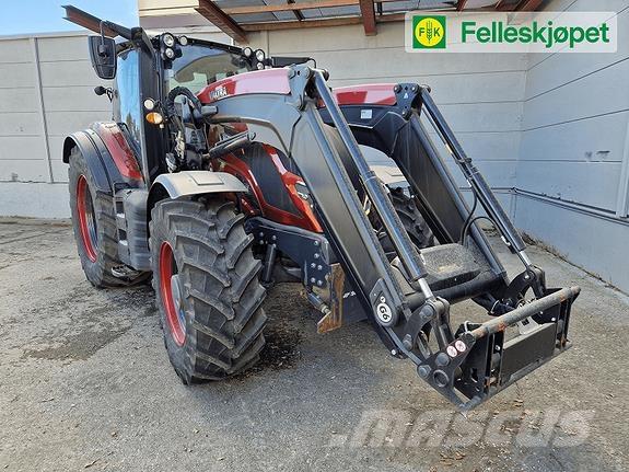 Valtra T235 Traktorer