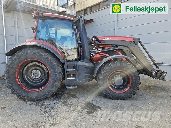 Valtra T235 Traktorer