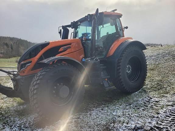 Valtra T255 Traktorer