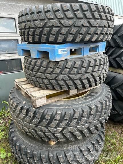  Vinterhjul til JD Annet Veiutstyr