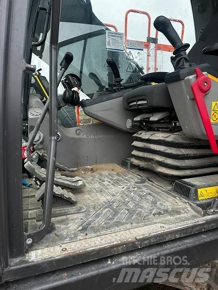 Volvo EC 200 EL Beltegraver