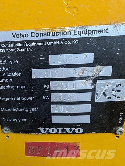 Volvo L25b Hjullastere