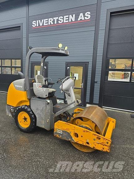 Volvo SD25 Asfaltutleggere