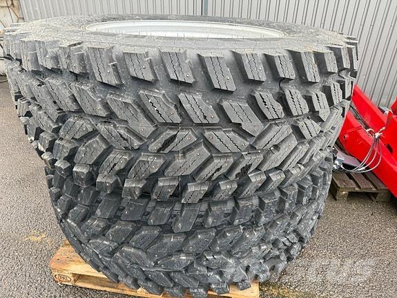   Dekk, hjul og felger