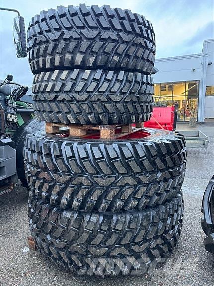   Dekk, hjul og felger