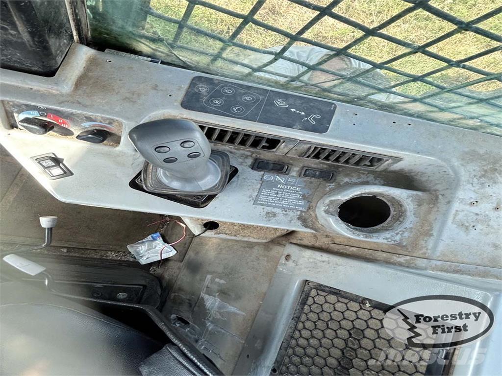 CAT 525B Stammelunner