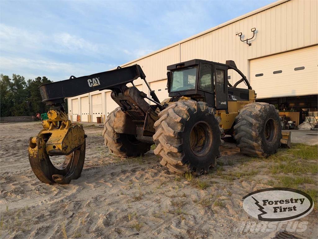CAT 535C Stammelunner