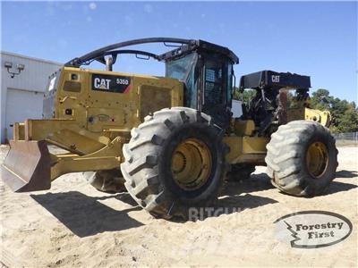 CAT 535D Stammelunner
