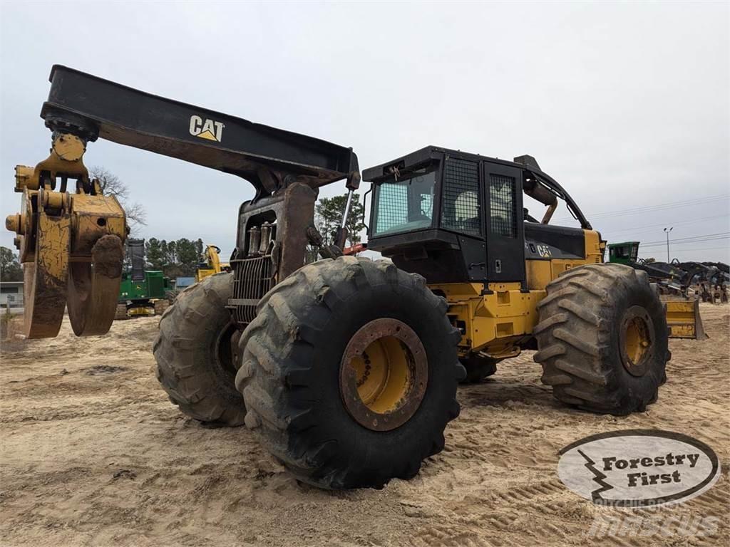 CAT 545C Stammelunner