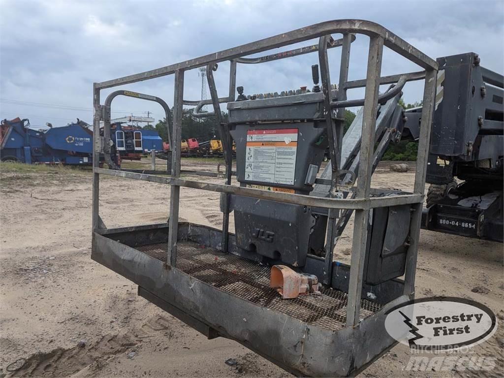 JLG 450AJ Skogsmaskiner - Annet