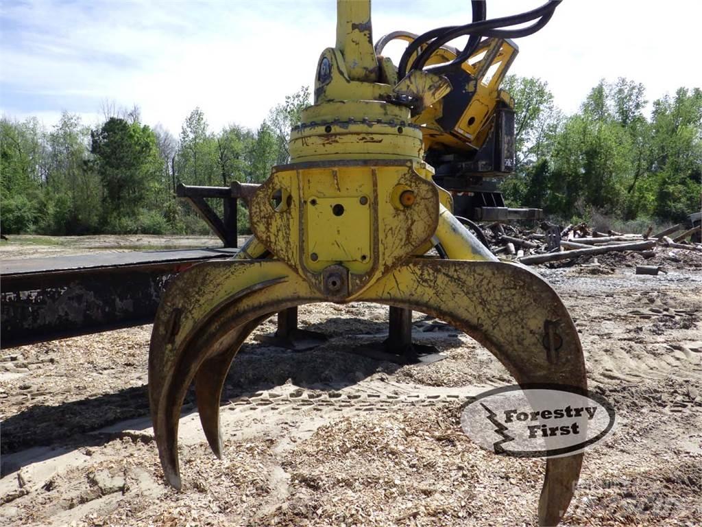 John Deere 437E Knuckleboom lastere