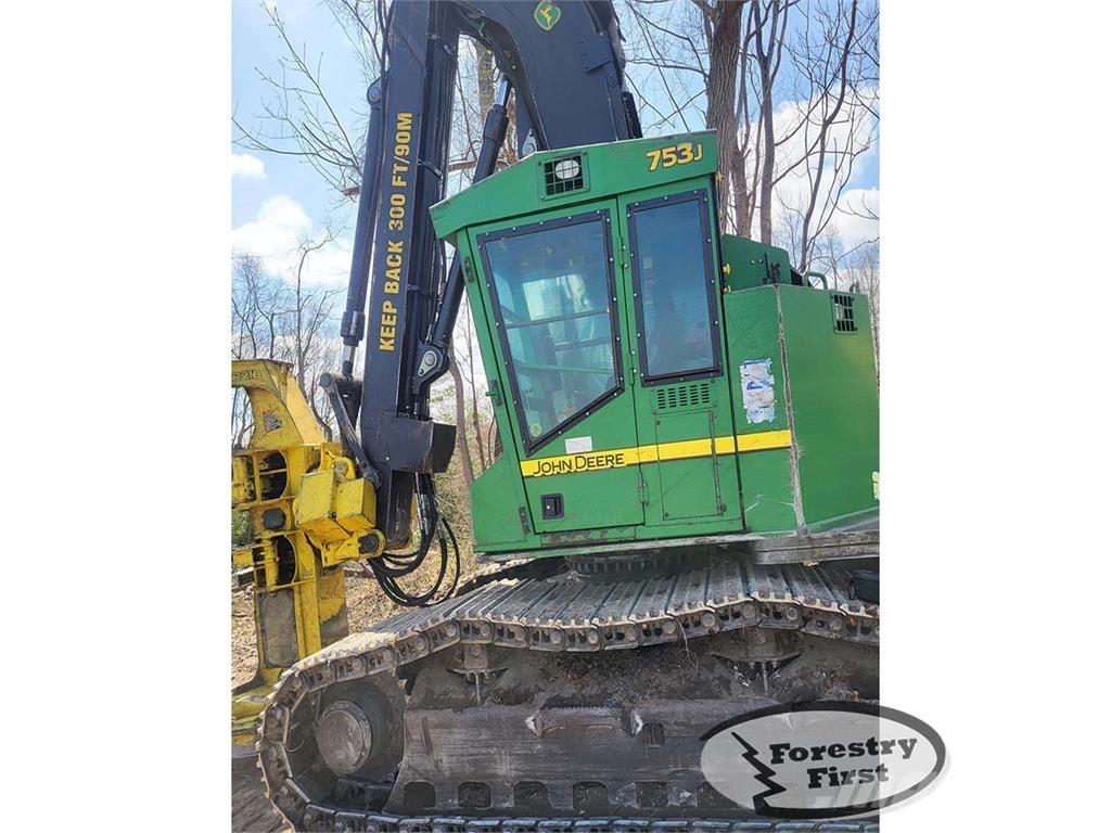 John Deere 753J Feller bunchers