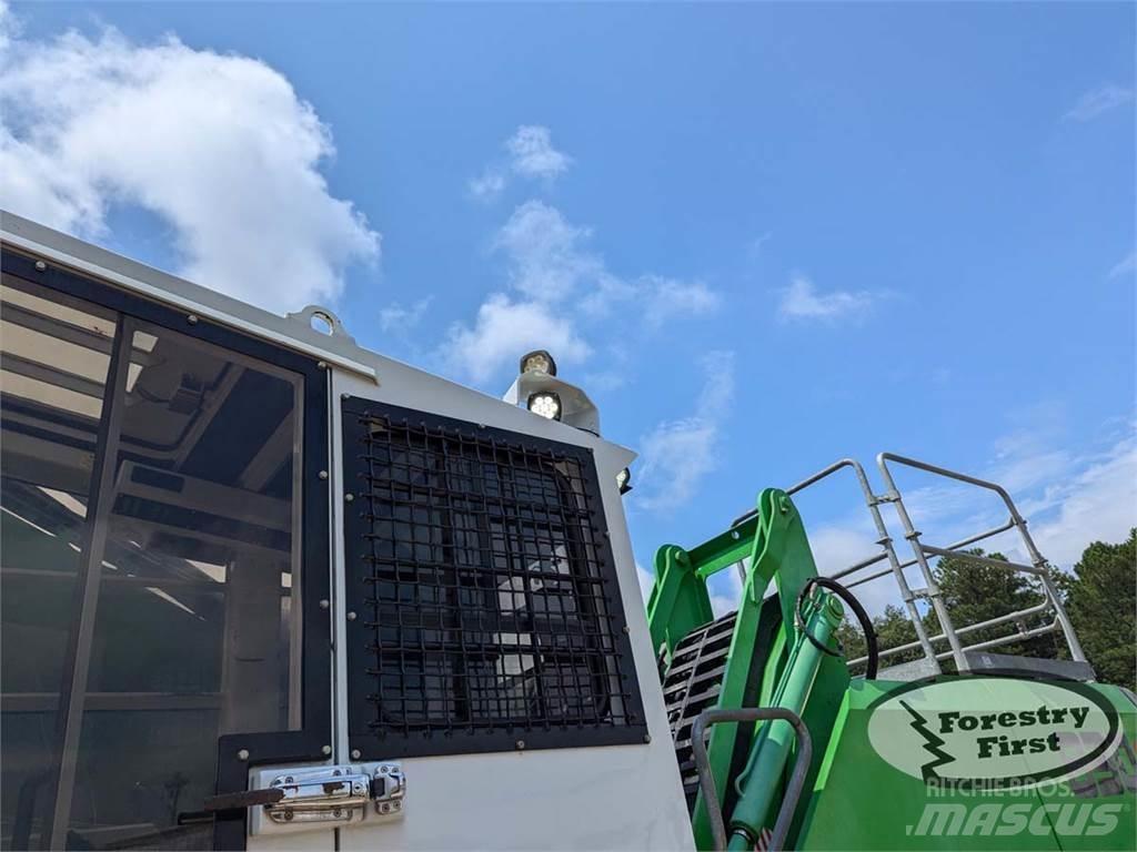 Sennebogen 830E Knuckleboom lastere