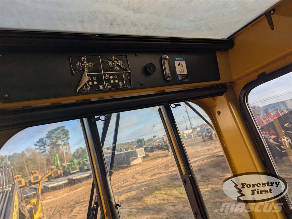 Tigercat 234B Knuckleboom lastere