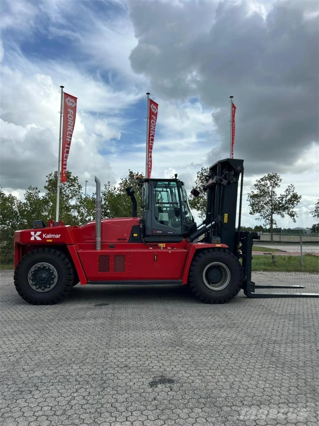 Kalmar DCG250-12 Diesel Trucker