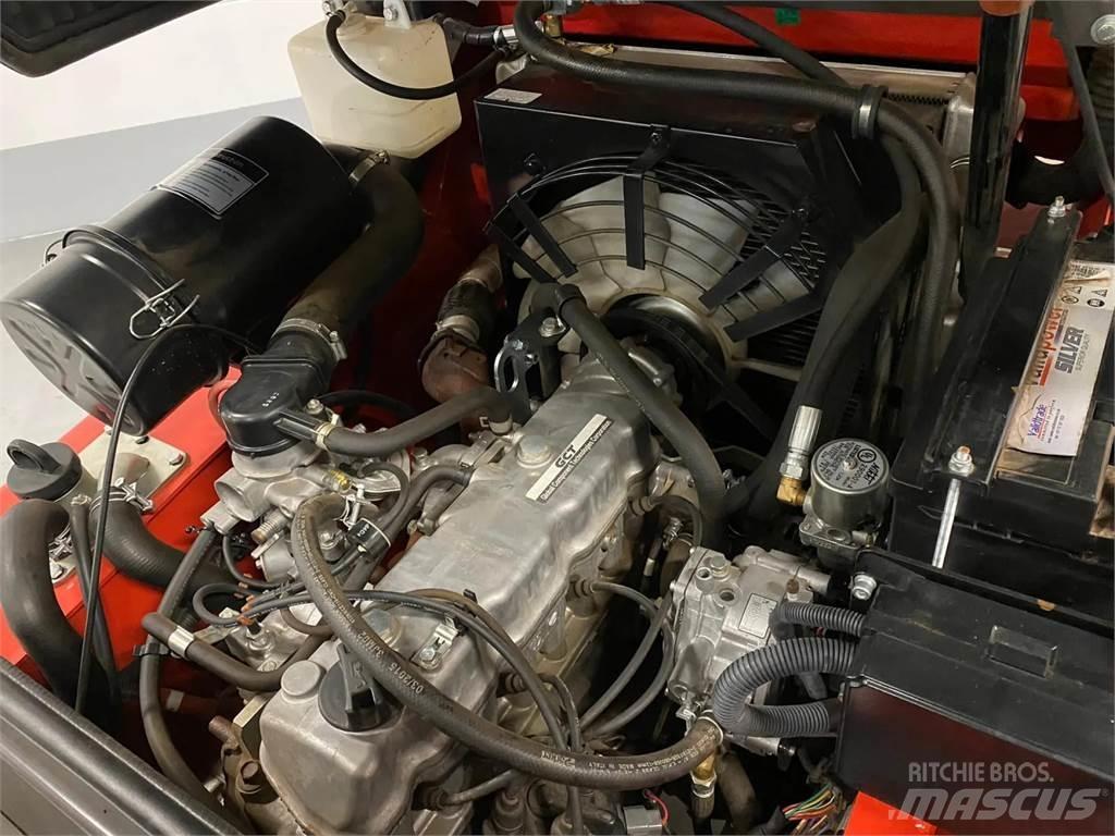 Manitou MI25G Propan trucker
