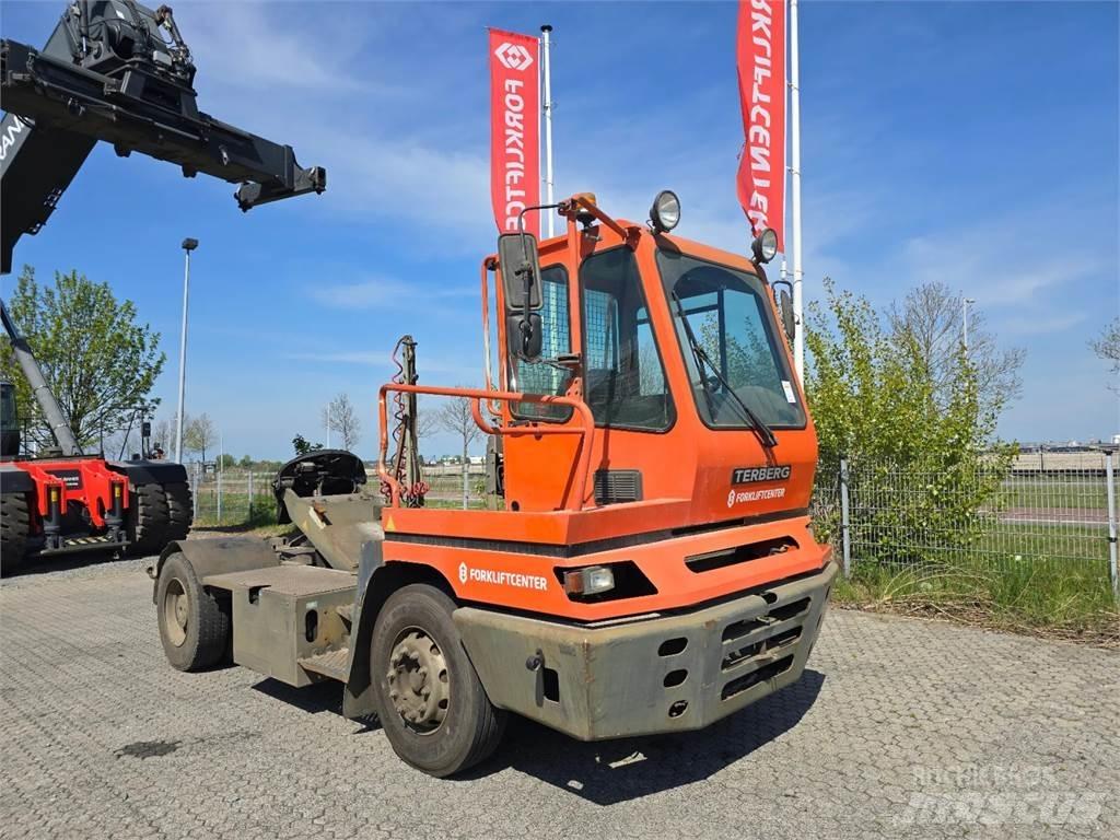 Terberg YT182 Terminaltraktor