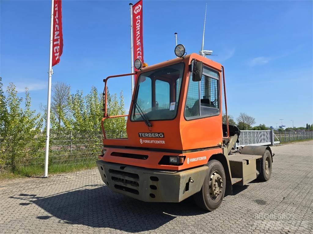 Terberg YT182 Terminaltraktor