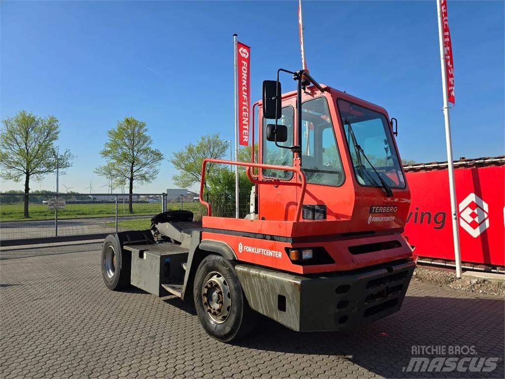 Terberg YT182 Terminaltraktor