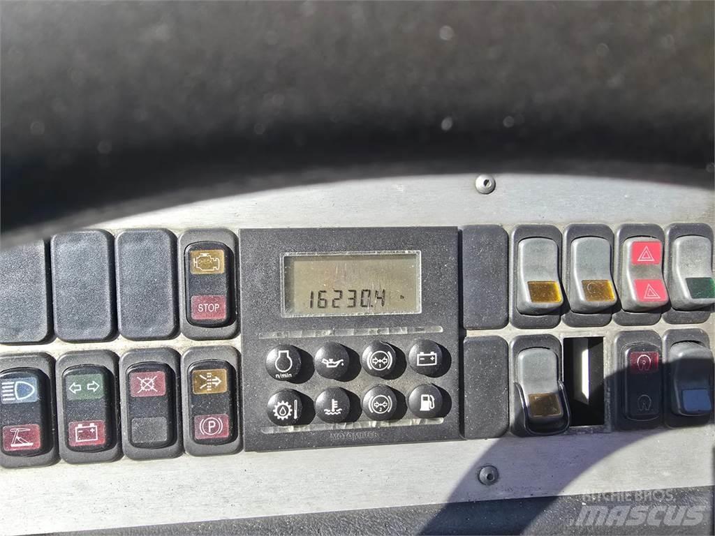 Terberg YT182 Terminaltraktor