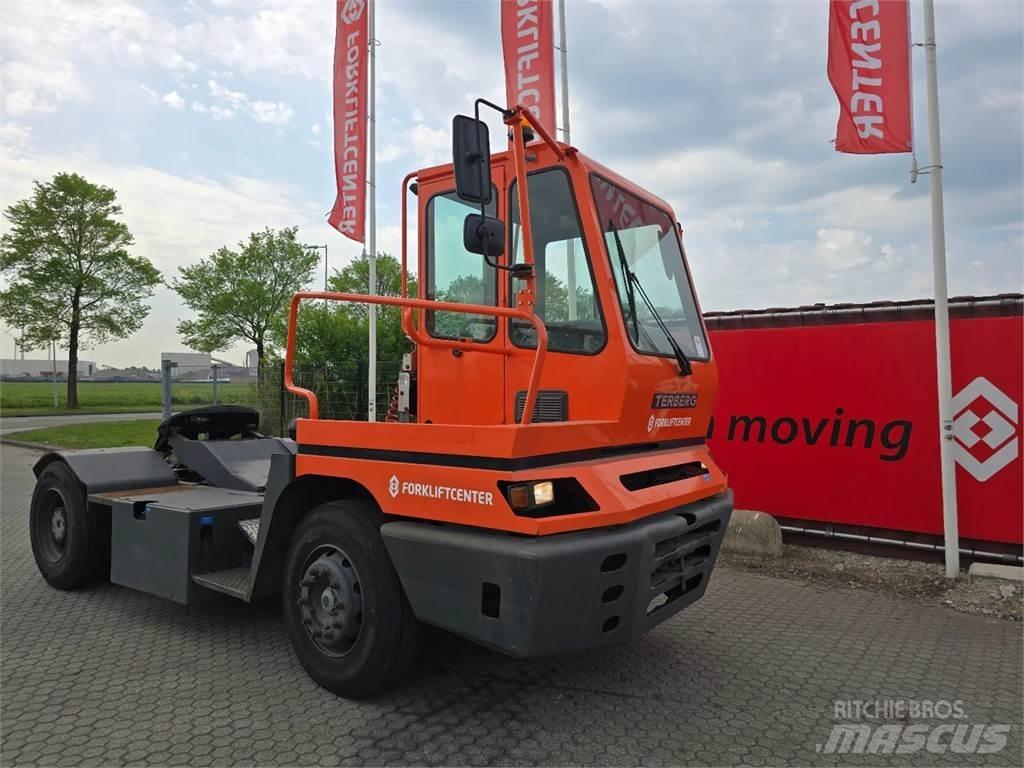 Terberg YT182 Terminaltraktor