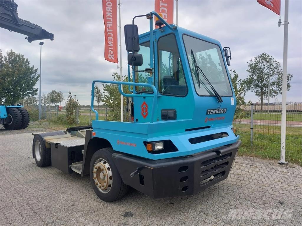 Terberg YT182 Terminaltraktor