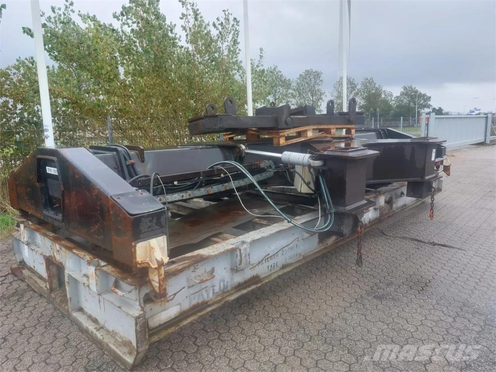Toplift FLT 3240 Spreder-aggregater