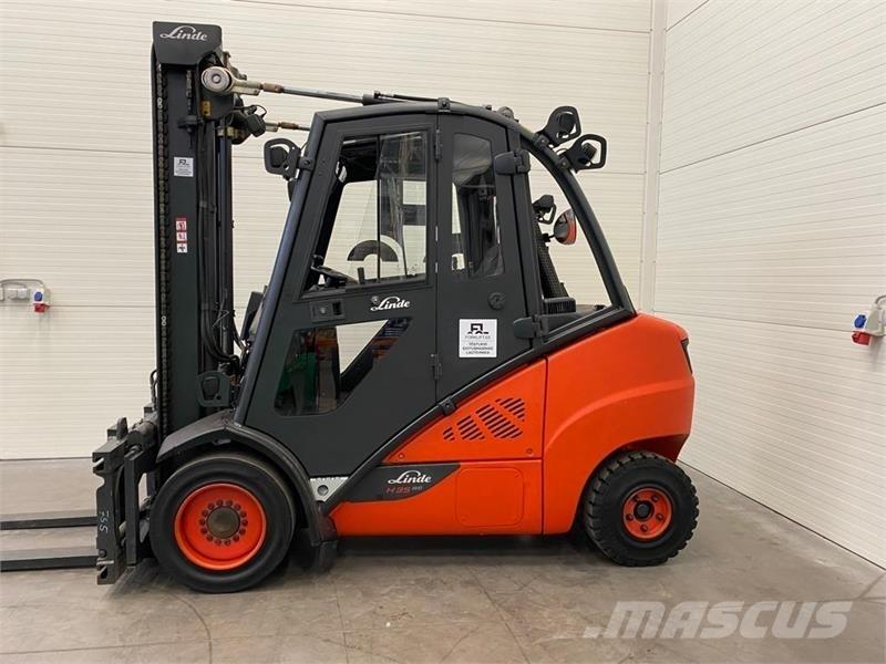 Linde H35D Diesel Trucker