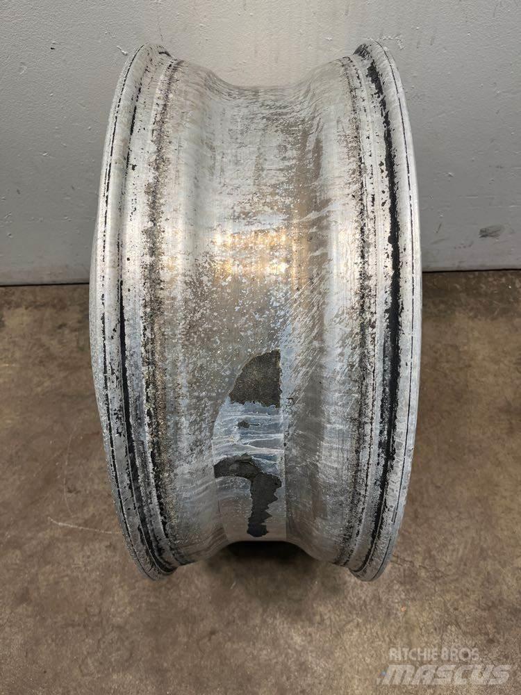 Alcoa  Dekk, hjul og felger