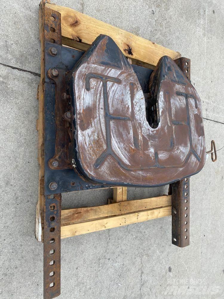 Fontaine  Dekk, hjul og felger
