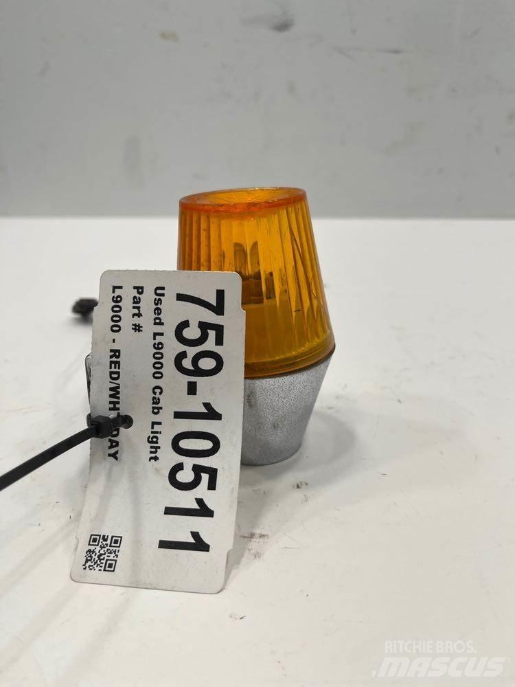 Ford L9000 Lys - Elektronikk