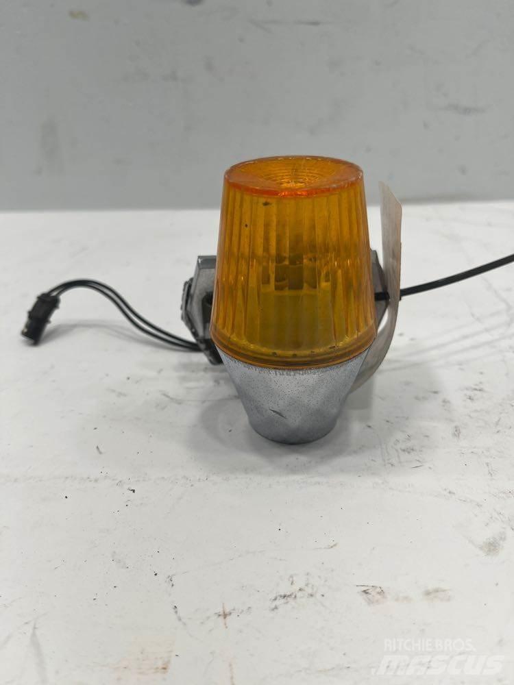 Ford L9000 Lys - Elektronikk