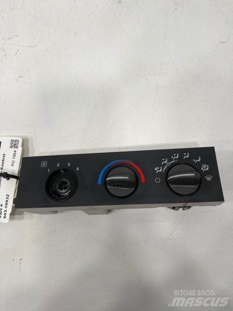 GMC C6500 Lys - Elektronikk