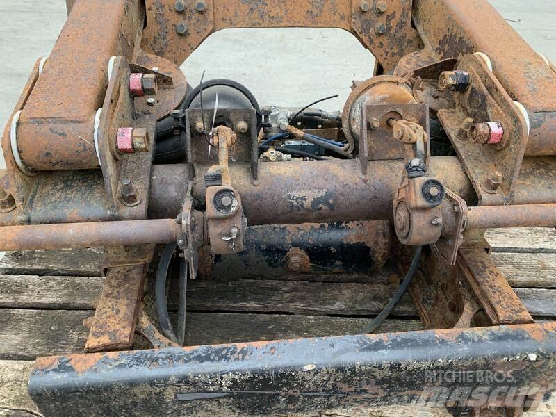  Lift Axle Aksler