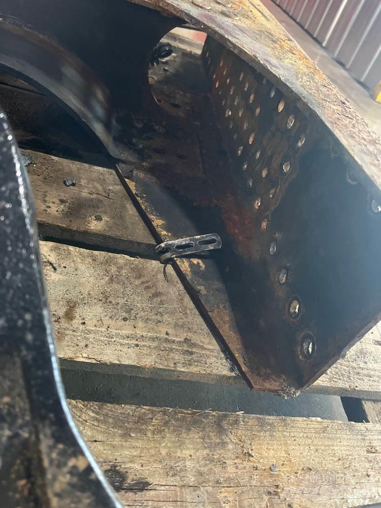 Mack  Chassis og understell