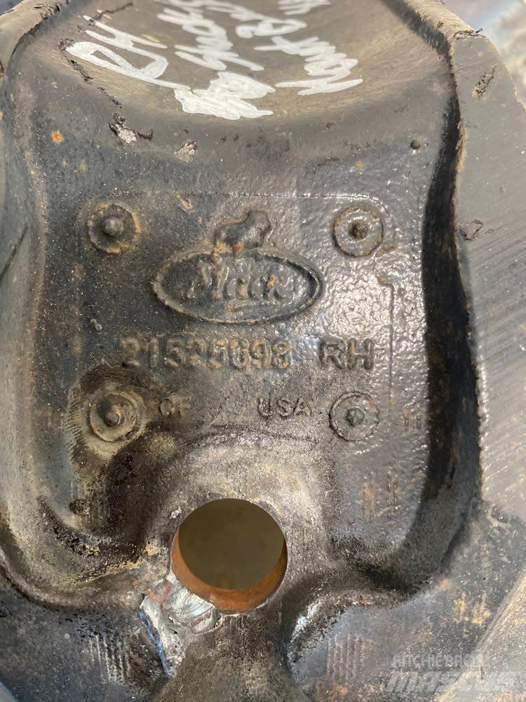 Mack CXU Chassis og understell