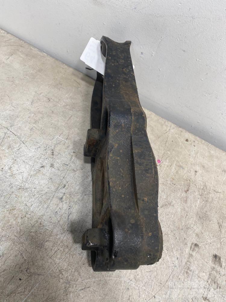 Mack CXU Chassis og understell
