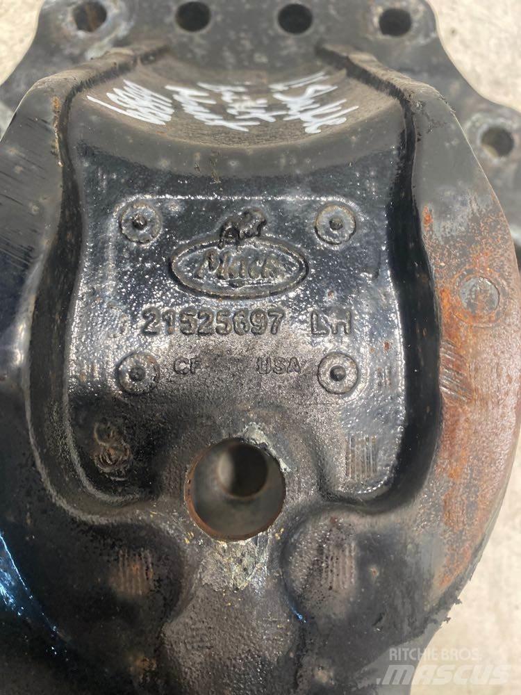 Mack CXU Chassis og understell