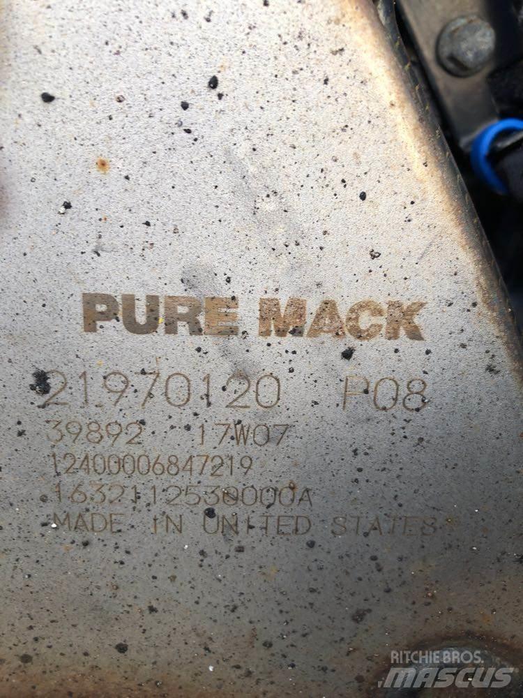 Mack MP7 Transport - Annet