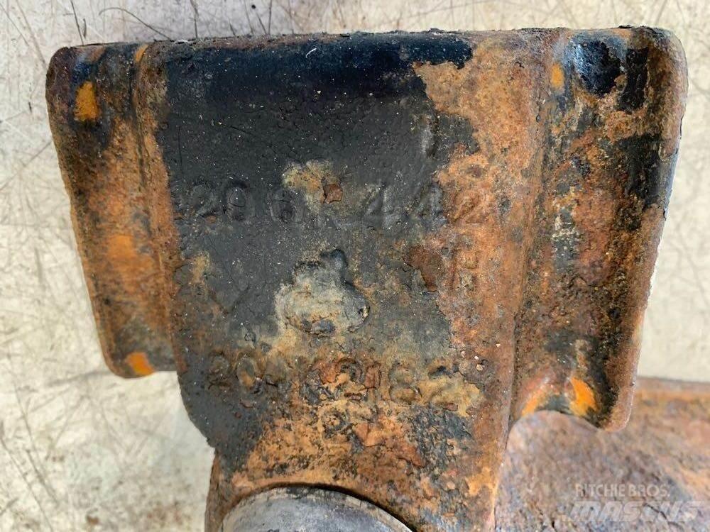 Mack RD680 Chassis og understell
