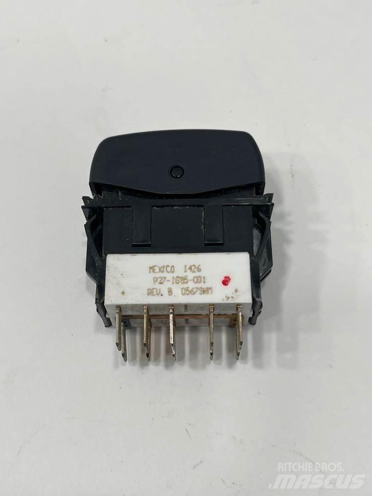 Paccar  Lys - Elektronikk