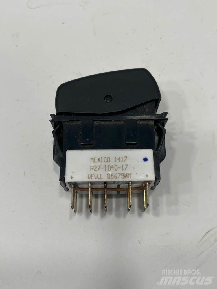 Paccar  Lys - Elektronikk