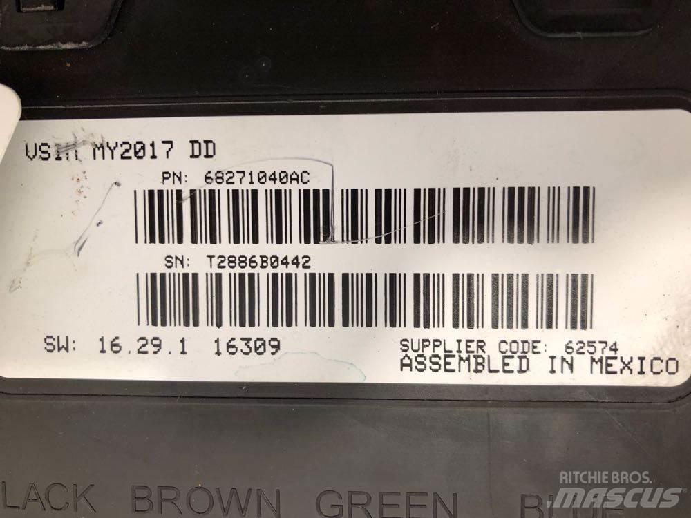 RAM 5500 Førerhus og Interiør