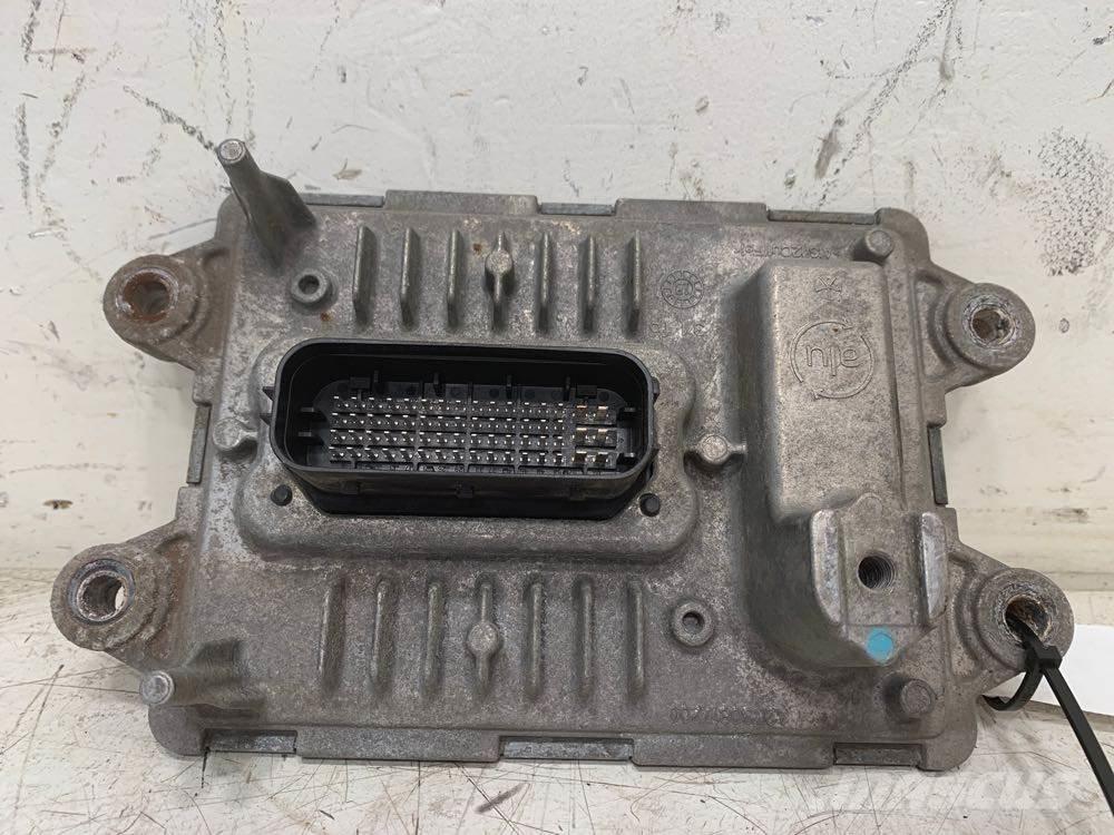 Volvo VNL Transport - Annet