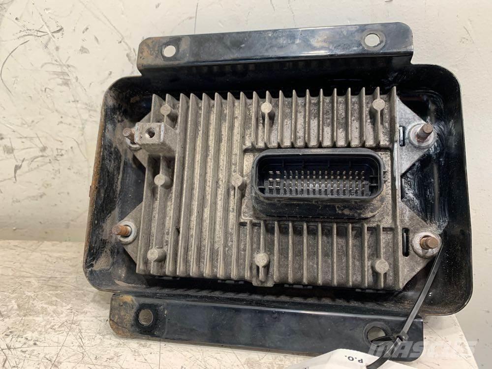 Volvo VNL Transport - Annet