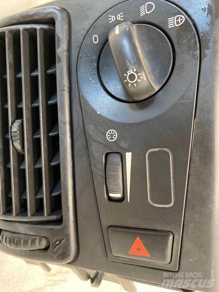 Volvo VNL Lys - Elektronikk