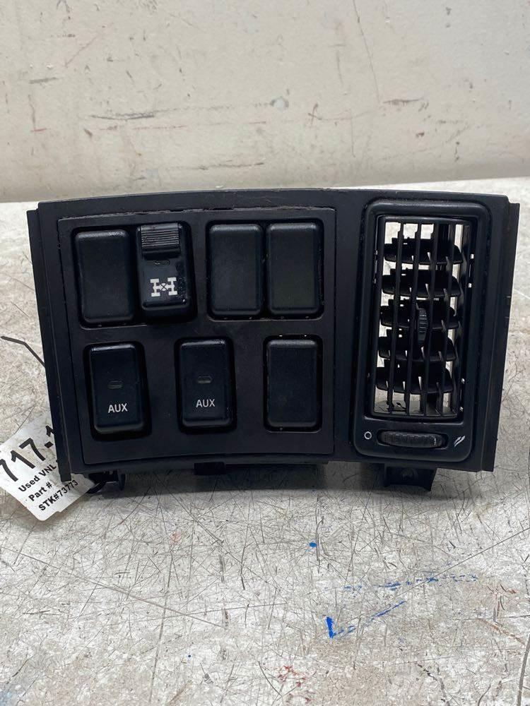 Volvo VNL Lys - Elektronikk