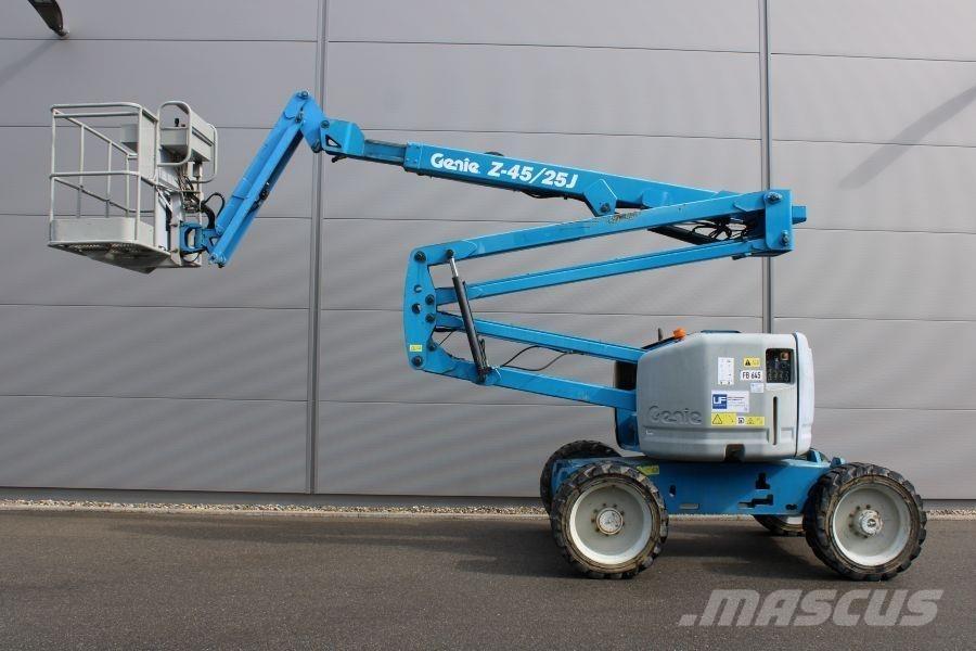 Genie Z 45 / 25 Leddede bomlifter